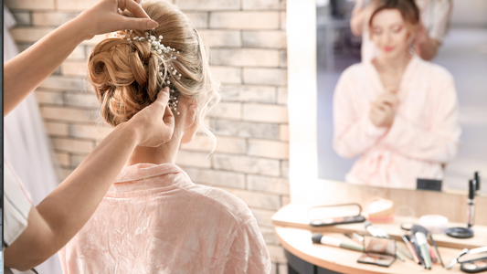 Top 10 Must-Have Hair Accessories for Fashionable Women